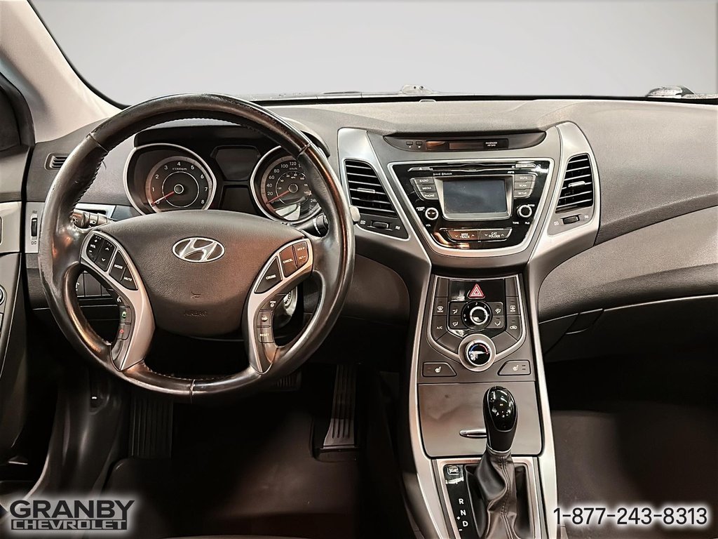 2015 Hyundai Elantra GLS in Granby, Quebec - 13 - w1024h768px