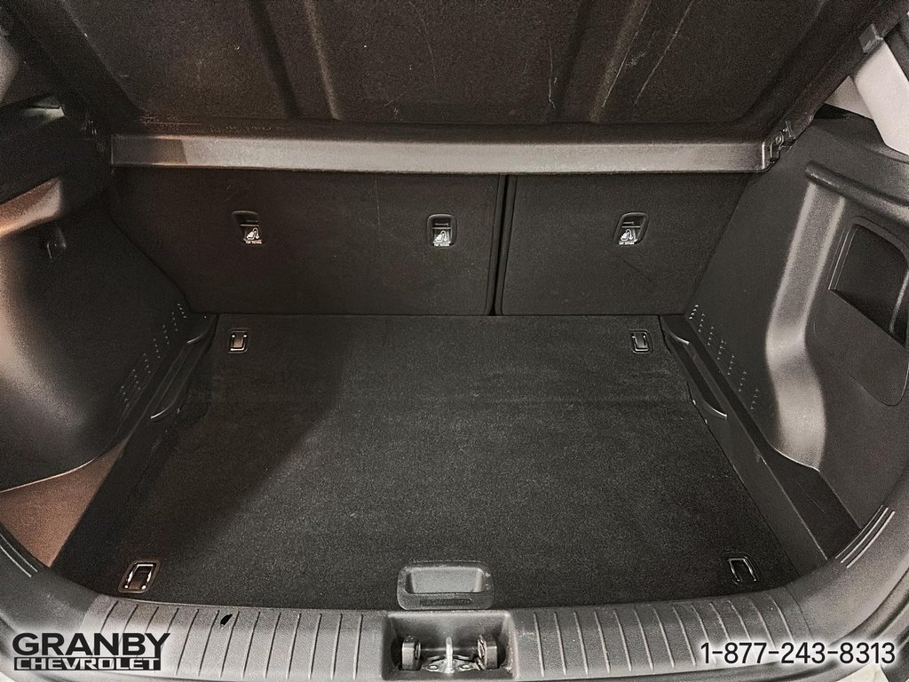 2022 Hyundai Kona Electric in Granby, Quebec - 9 - w1024h768px