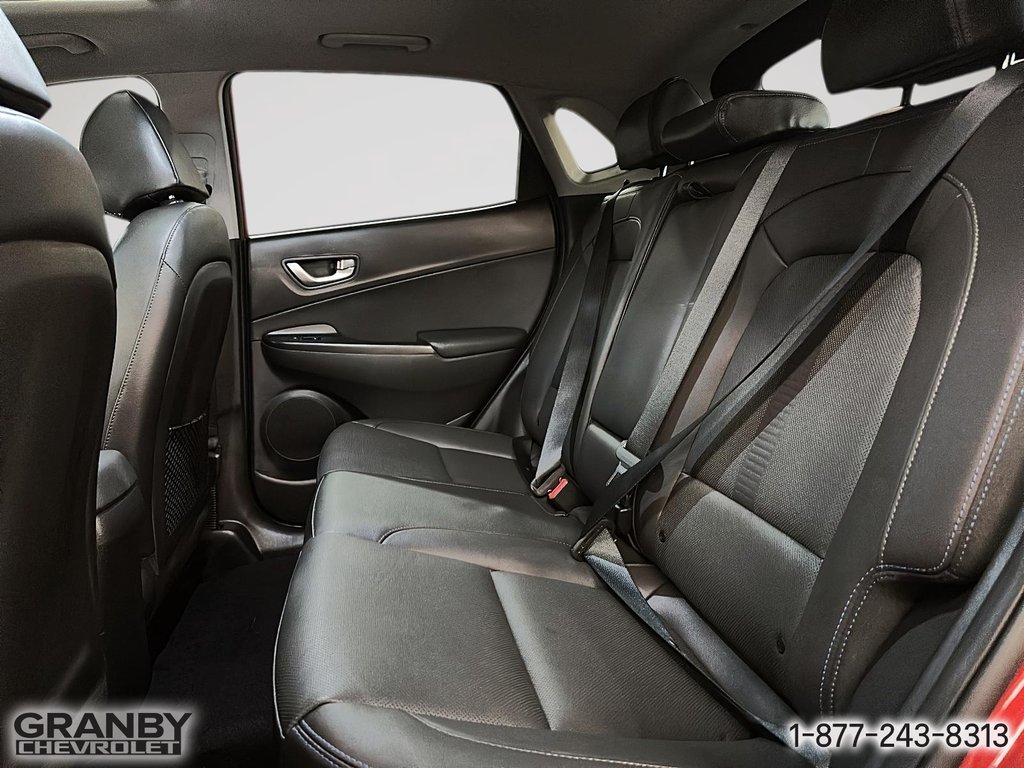 2023 Hyundai KONA ELECTRIC in Granby, Quebec - 12 - w1024h768px