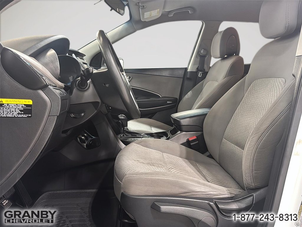 2015 Hyundai Santa Fe Sport in Granby, Quebec - 11 - w1024h768px