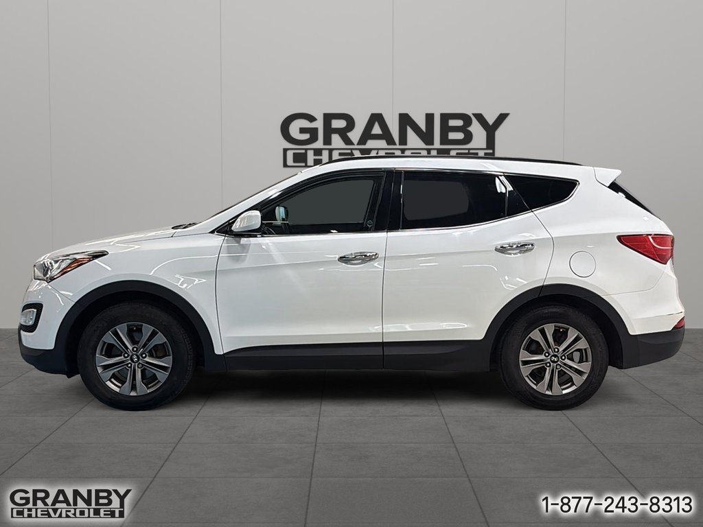 2015 Hyundai Santa Fe Sport in Granby, Quebec - 8 - w1024h768px