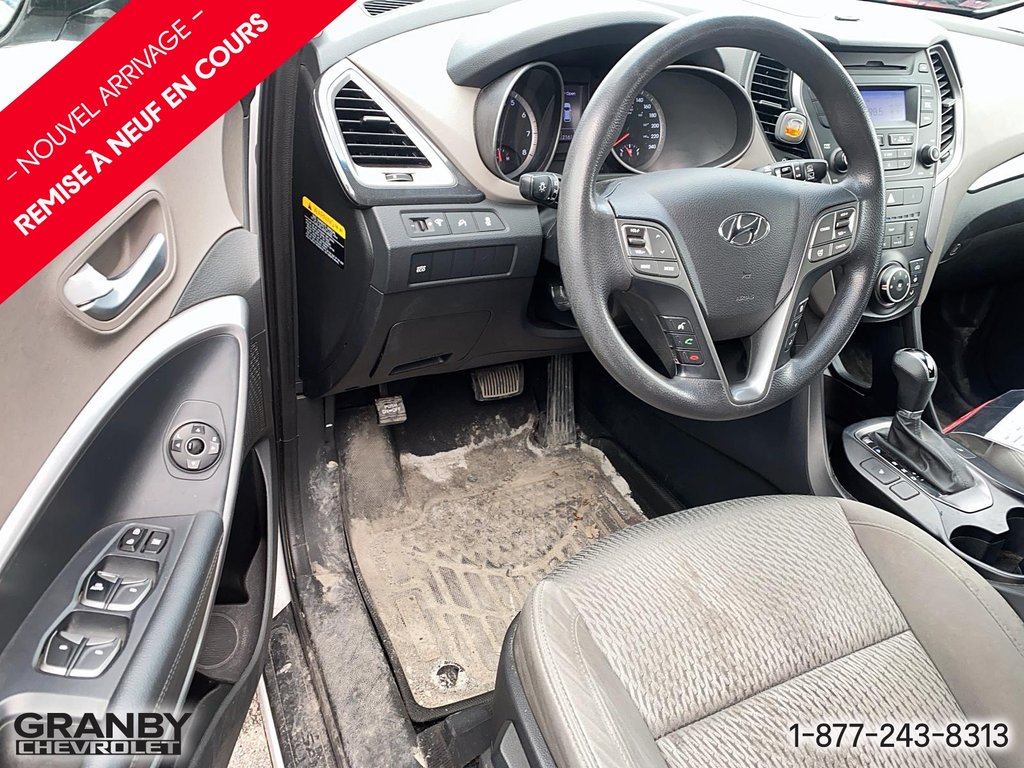 Hyundai Santa Fe Sport  2015 à Granby, Québec - 9 - w1024h768px