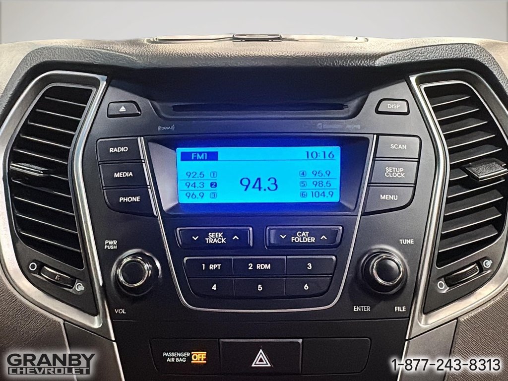 2015 Hyundai Santa Fe Sport in Granby, Quebec - 23 - w1024h768px