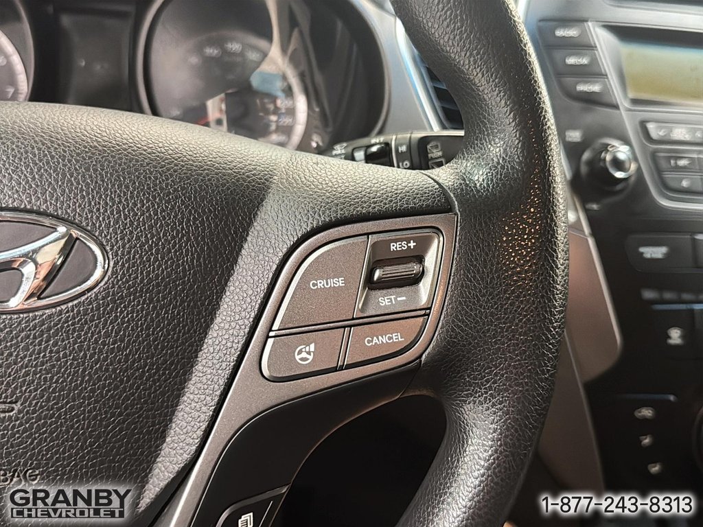 2015 Hyundai Santa Fe Sport in Granby, Quebec - 22 - w1024h768px