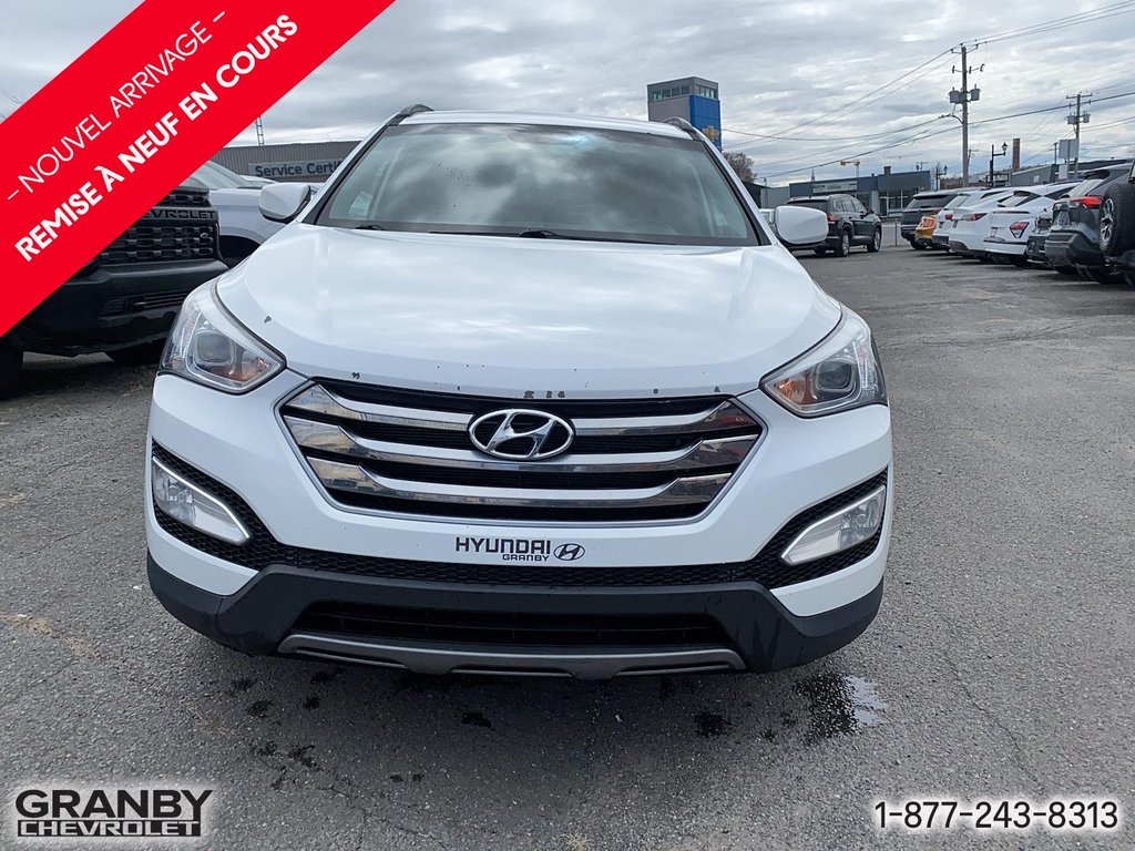 Hyundai Santa Fe Sport  2015 à Granby, Québec - 2 - w1024h768px