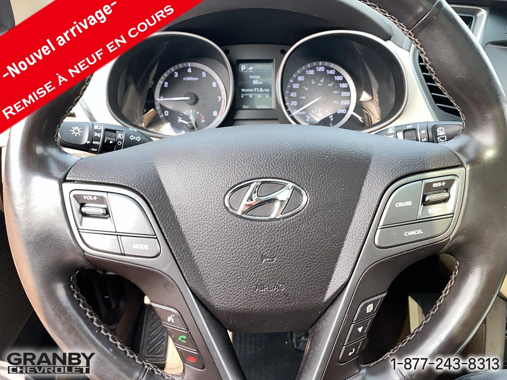2018 Hyundai Santa Fe Sport Luxury in Granby, Quebec - 11 - w1024h768px