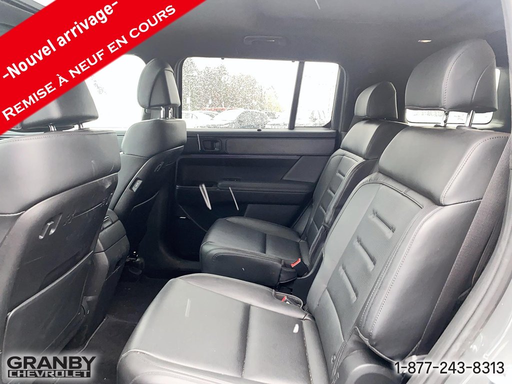 2024 Hyundai Santa Fe Ultimate Calligraphy in Granby, Quebec - 8 - w1024h768px