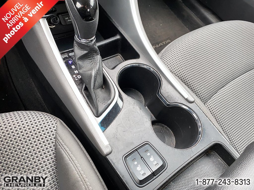 2011 Hyundai Sonata GL autom in Granby, Quebec - 12 - w1024h768px
