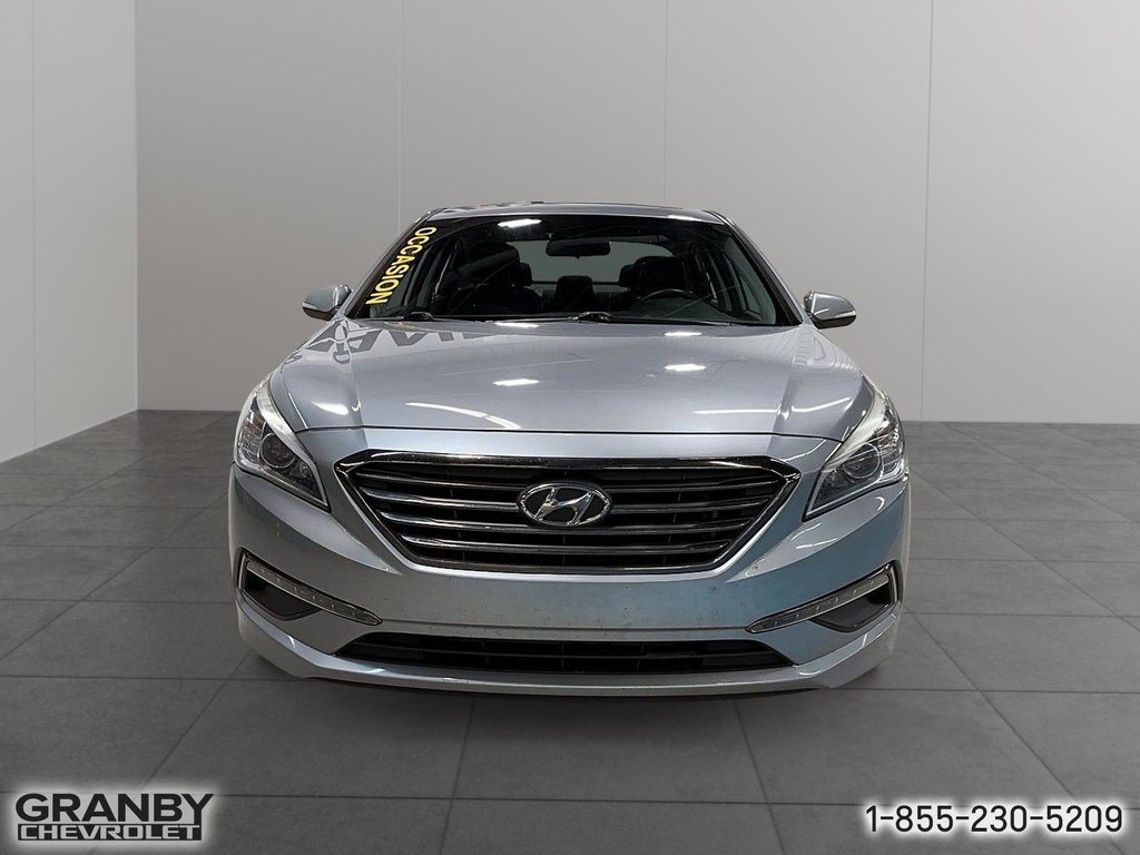 2016 Hyundai Sonata in Granby, Quebec - 2 - w1024h768px