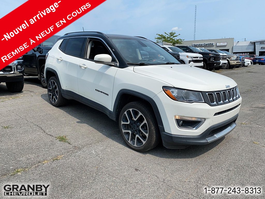 2017 Jeep Compass Limited in Granby, Quebec - 4 - w1024h768px