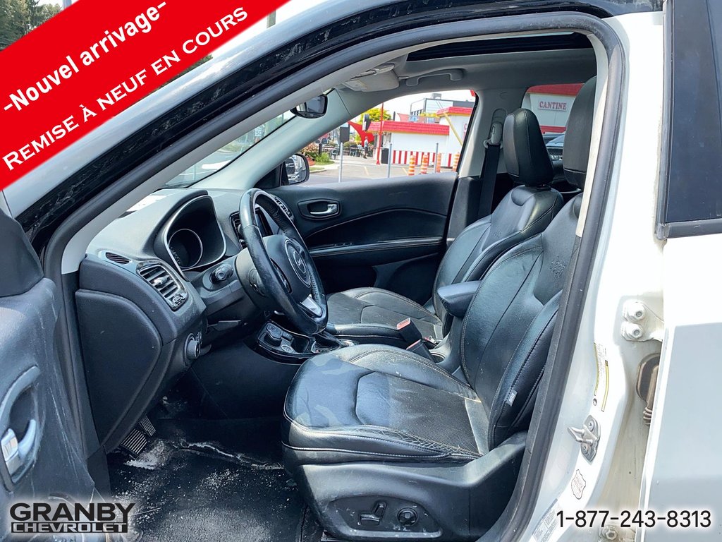 2017 Jeep Compass Limited in Granby, Quebec - 11 - w1024h768px