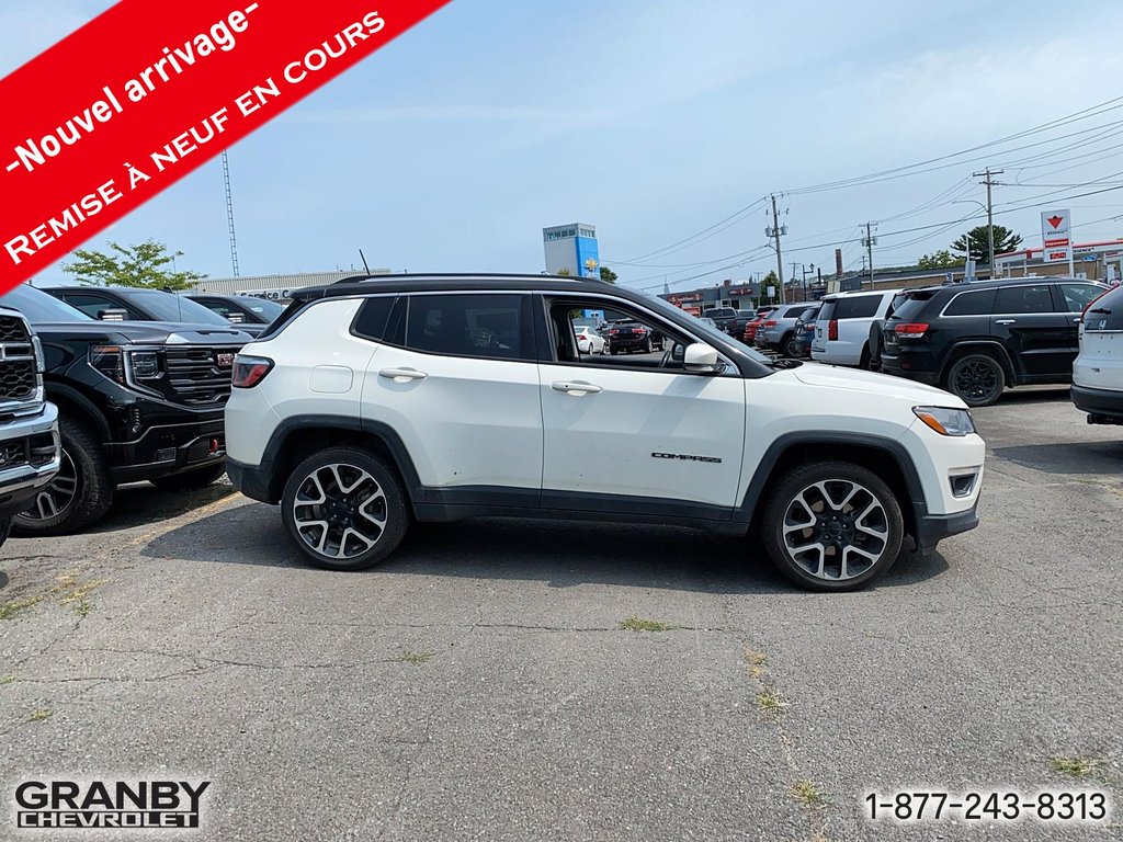 2017 Jeep Compass Limited in Granby, Quebec - 5 - w1024h768px