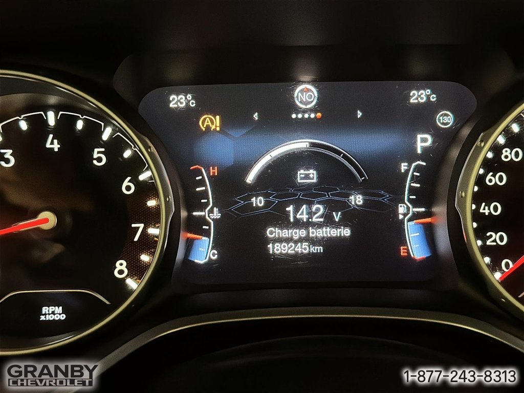 2017 Jeep Compass in Granby, Quebec - 16 - w1024h768px