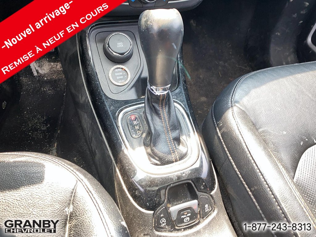 2017 Jeep Compass Limited in Granby, Quebec - 15 - w1024h768px