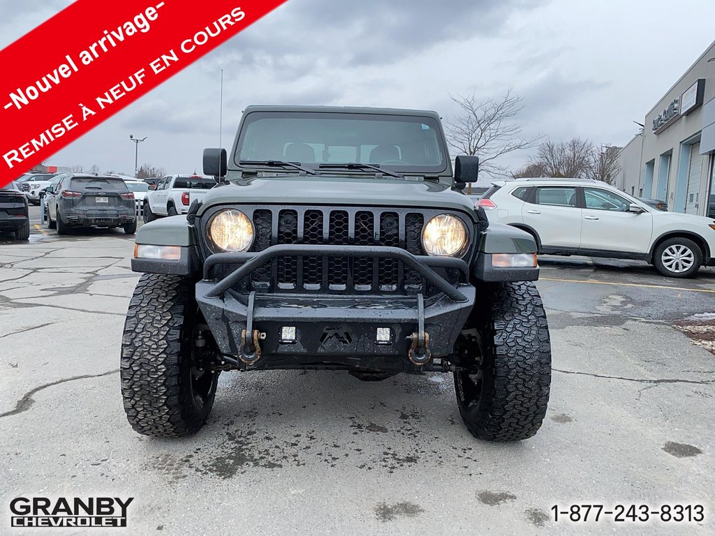 Jeep Gladiator Willys 2022 à Granby, Québec - 2 - w1024h768px