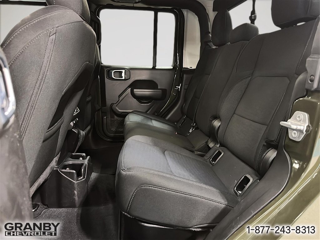 2022 Jeep Gladiator Willys in Granby, Quebec - 12 - w1024h768px