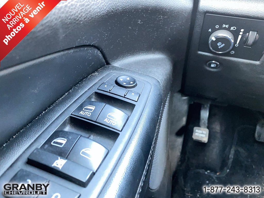 2019 Jeep Grand Cherokee Limited in Granby, Quebec - 13 - w1024h768px