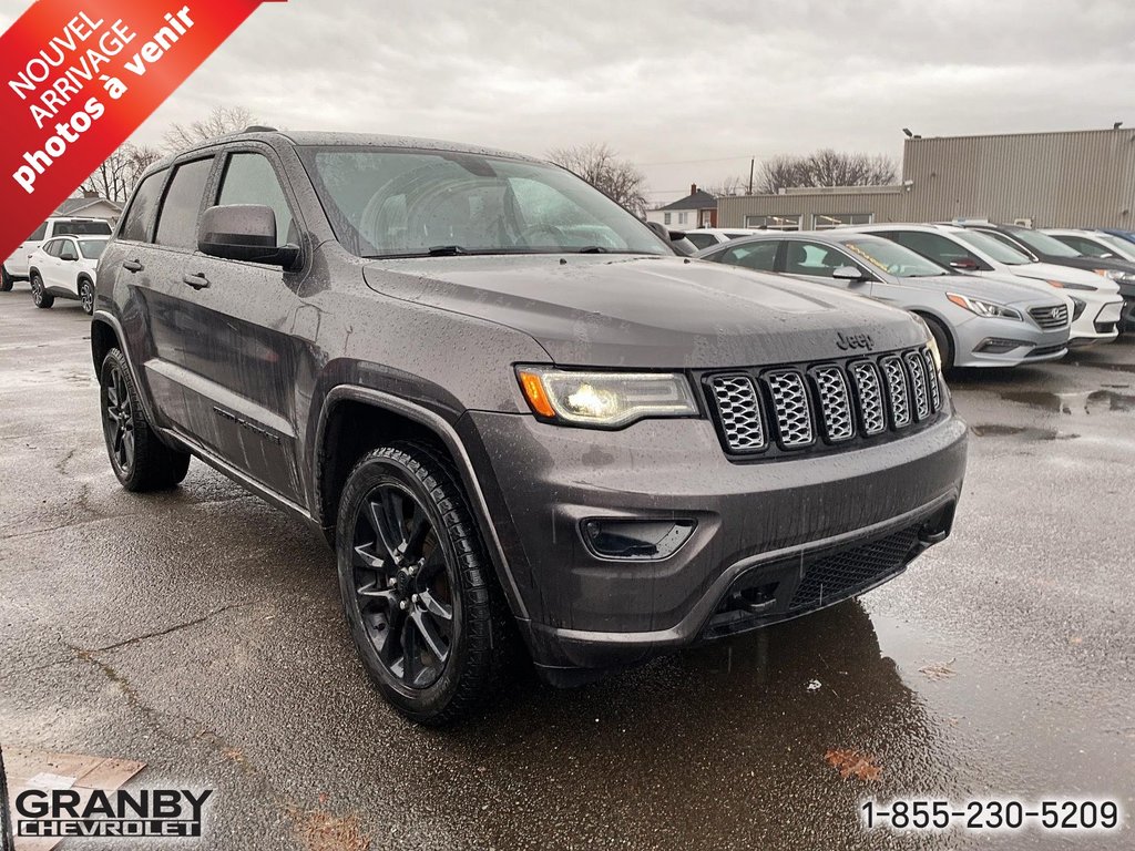 2020 Jeep Grand Cherokee Altitude in Granby, Quebec - 1 - w1024h768px