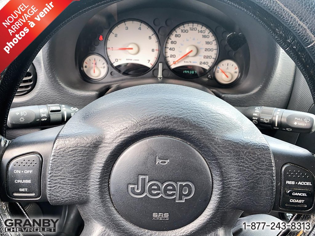 Jeep Liberty Sport 4x4 vendu tel quel sans garanties 2003 à Granby, Québec - 13 - w1024h768px