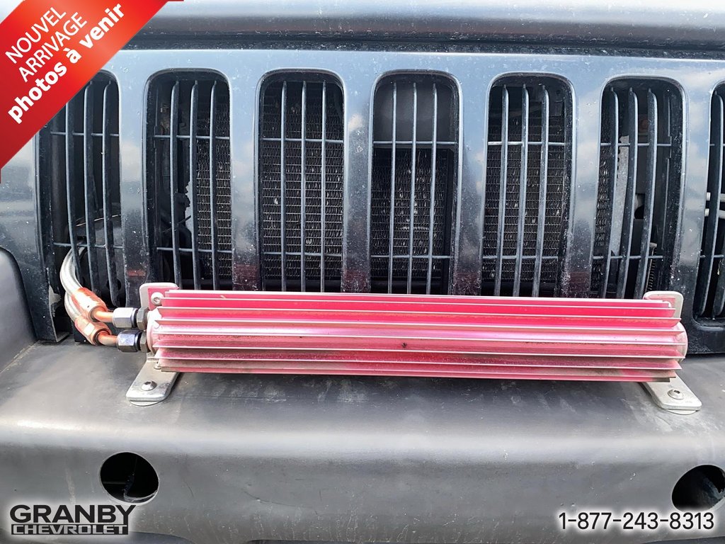Jeep Liberty Sport 4x4 vendu tel quel sans garanties 2003 à Granby, Québec - 9 - w1024h768px