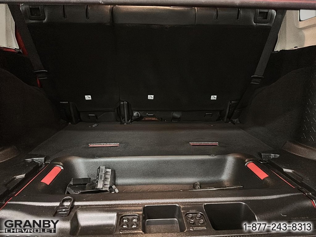 2018 Jeep WRANGLER JK UNLIMITED in Granby, Quebec - 9 - w1024h768px