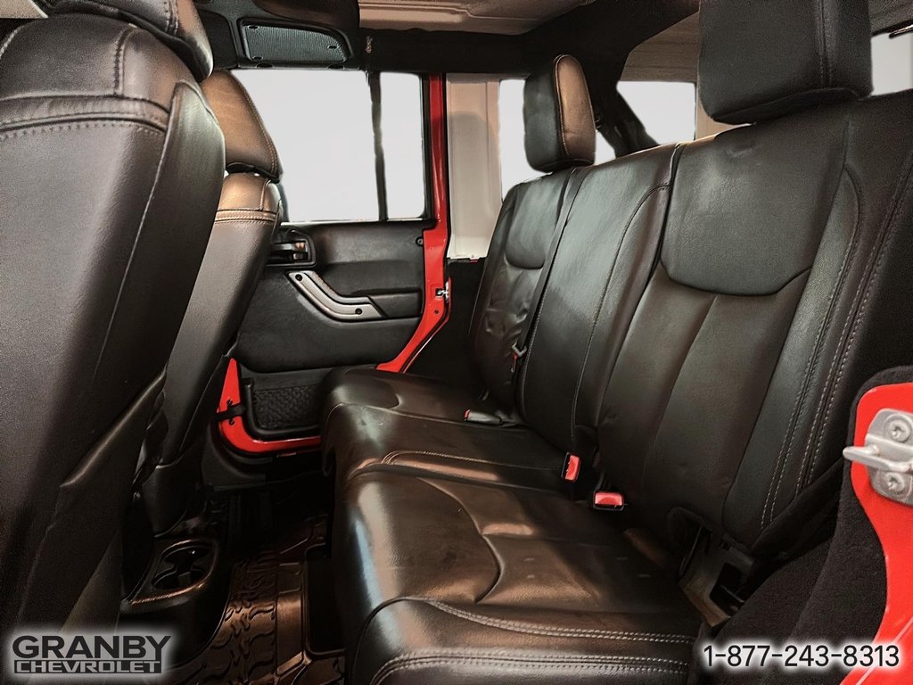 2018 Jeep WRANGLER JK UNLIMITED in Granby, Quebec - 12 - w1024h768px