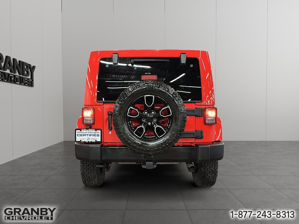 2018 Jeep WRANGLER JK UNLIMITED in Granby, Quebec - 6 - w1024h768px