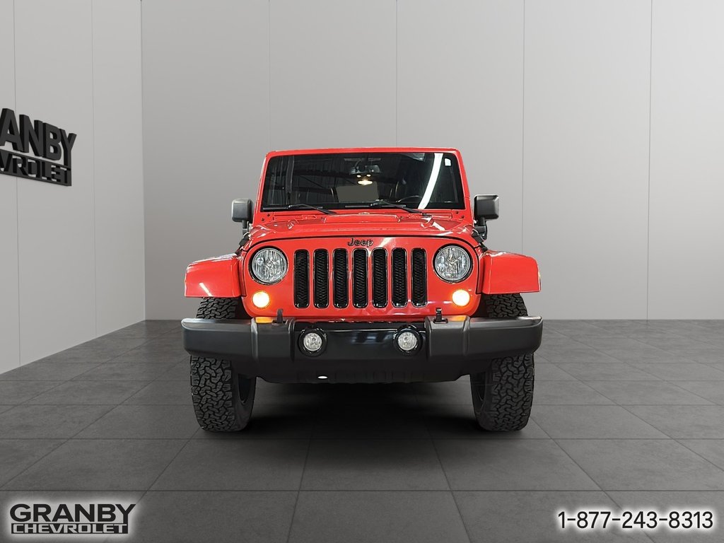 2018 Jeep WRANGLER JK UNLIMITED in Granby, Quebec - 2 - w1024h768px