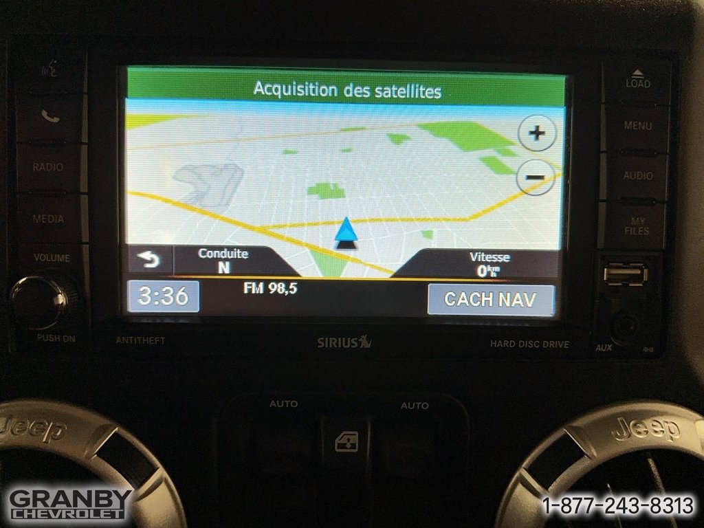 Jeep Wrangler Sahara 2016 à Granby, Québec - 19 - w1024h768px