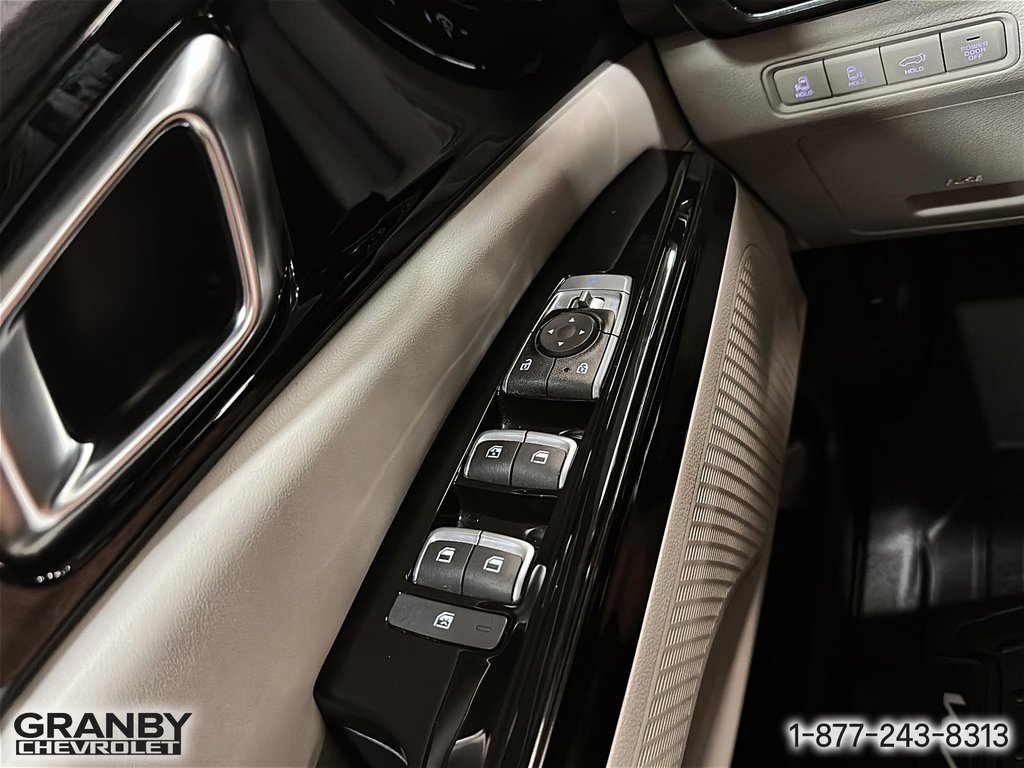 2024 Kia Carnival EX in Granby, Quebec - 14 - w1024h768px