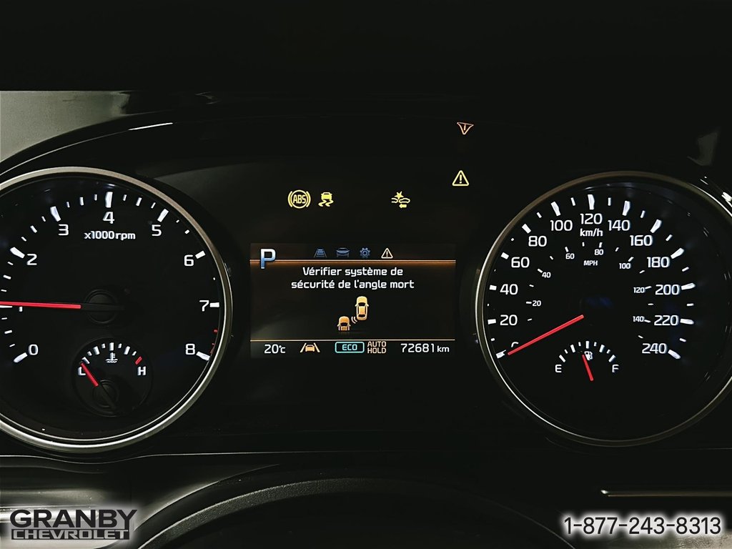 2024 Kia Carnival EX in Granby, Quebec - 17 - w1024h768px