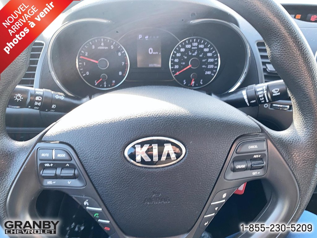 2018 Kia Forte in Granby, Quebec - 6 - w1024h768px