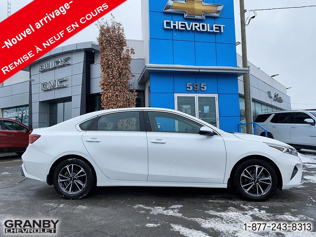 2023 Kia Forte autom in Granby, Quebec - 4 - w1024h768px