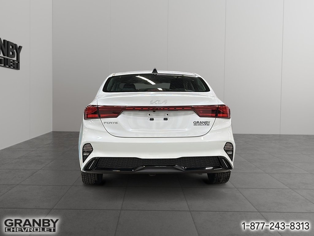Kia Forte EX 2023 à Granby, Québec - 6 - w1024h768px