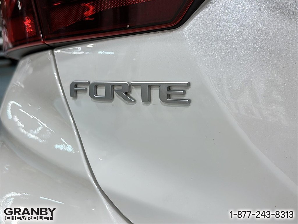 Kia Forte EX 2023 à Granby, Québec - 20 - w1024h768px