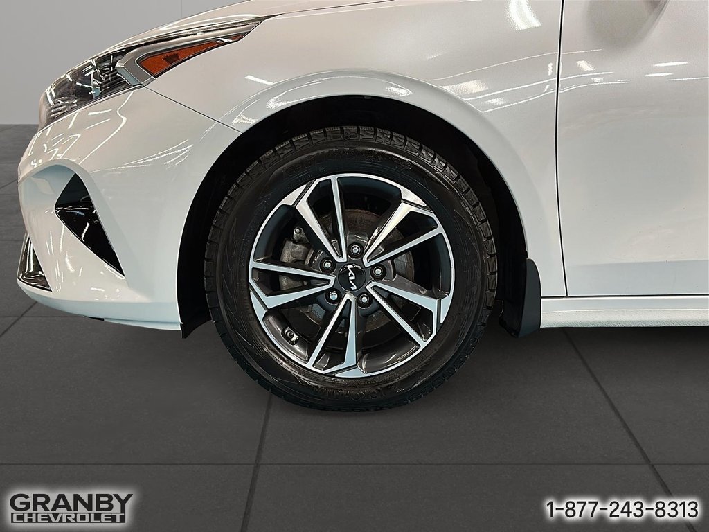Kia Forte EX 2023 à Granby, Québec - 10 - w1024h768px