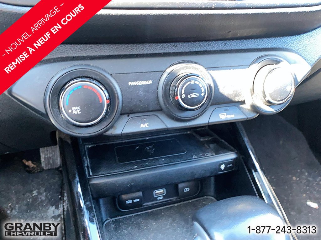 2023 Kia Forte in Granby, Quebec - 8 - w1024h768px