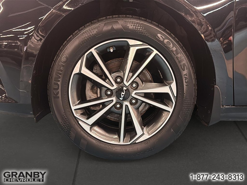 2023 Kia Forte in Granby, Quebec - 10 - w1024h768px