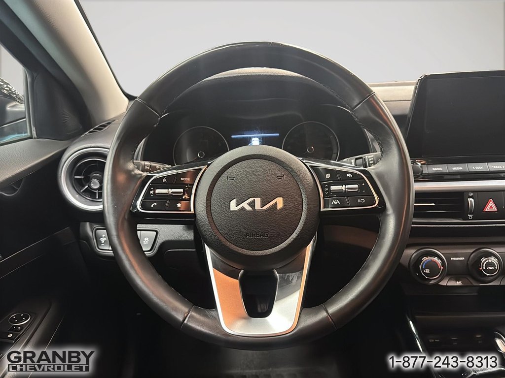 2023 Kia Forte in Granby, Quebec - 16 - w1024h768px