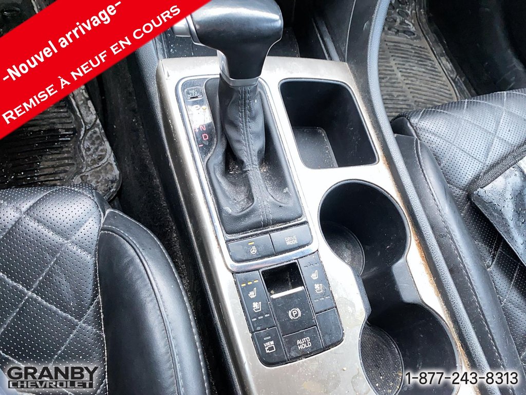 2018 Kia Optima in Granby, Quebec - 15 - w1024h768px