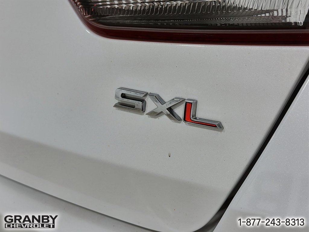 2018 Kia Optima SXL Turbo in Granby, Quebec - 20 - w1024h768px