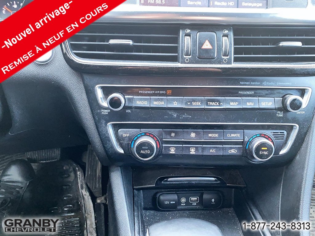 2018 Kia Optima in Granby, Quebec - 14 - w1024h768px
