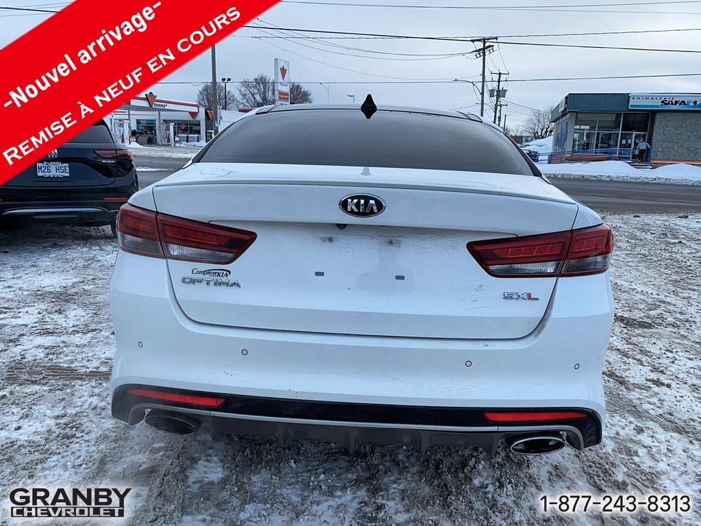 2018 Kia Optima in Granby, Quebec - 6 - w1024h768px