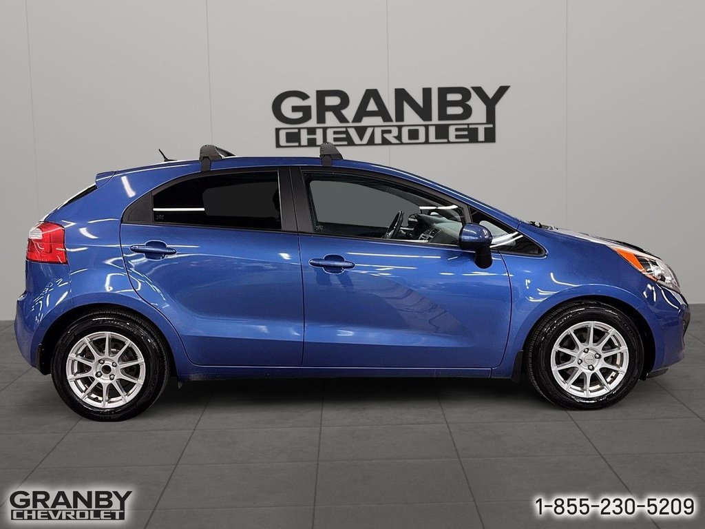 2015 Kia Rio Automatique in Granby, Quebec - 4 - w1024h768px