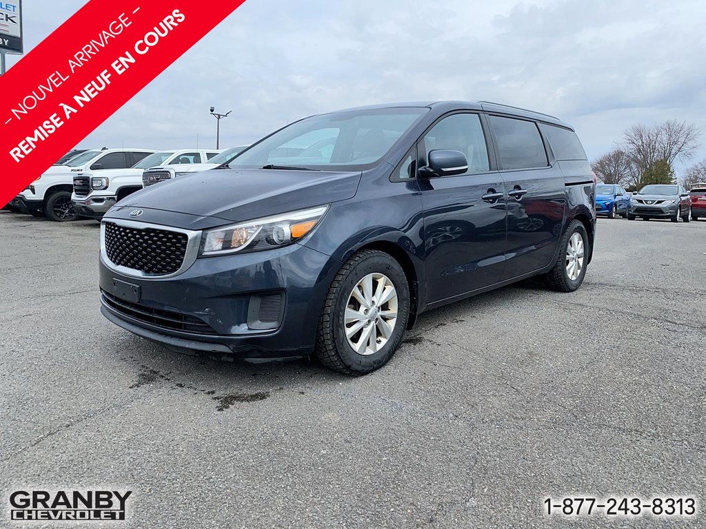 Kia Sedona  2016 à Granby, Québec - 1 - w1024h768px