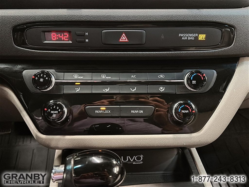 Kia Sedona  2016 à Granby, Québec - 18 - w1024h768px