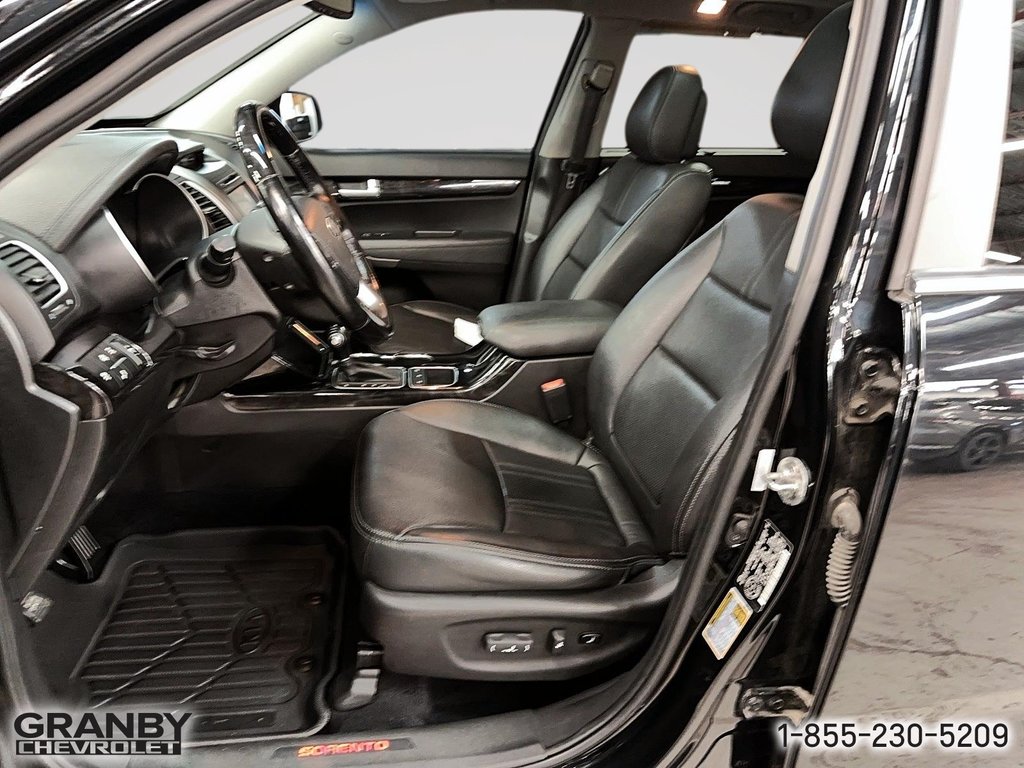 Kia Sorento SX 2014 à Granby, Québec - 11 - w1024h768px