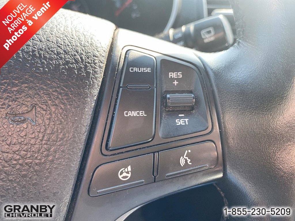 2014 Kia Sorento in Granby, Quebec - 16 - w1024h768px