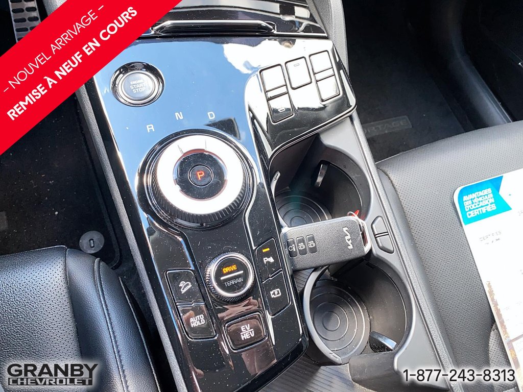 Kia Sportage Plug-In Hybrid SX awd 2025 à Granby, Québec - 14 - w1024h768px