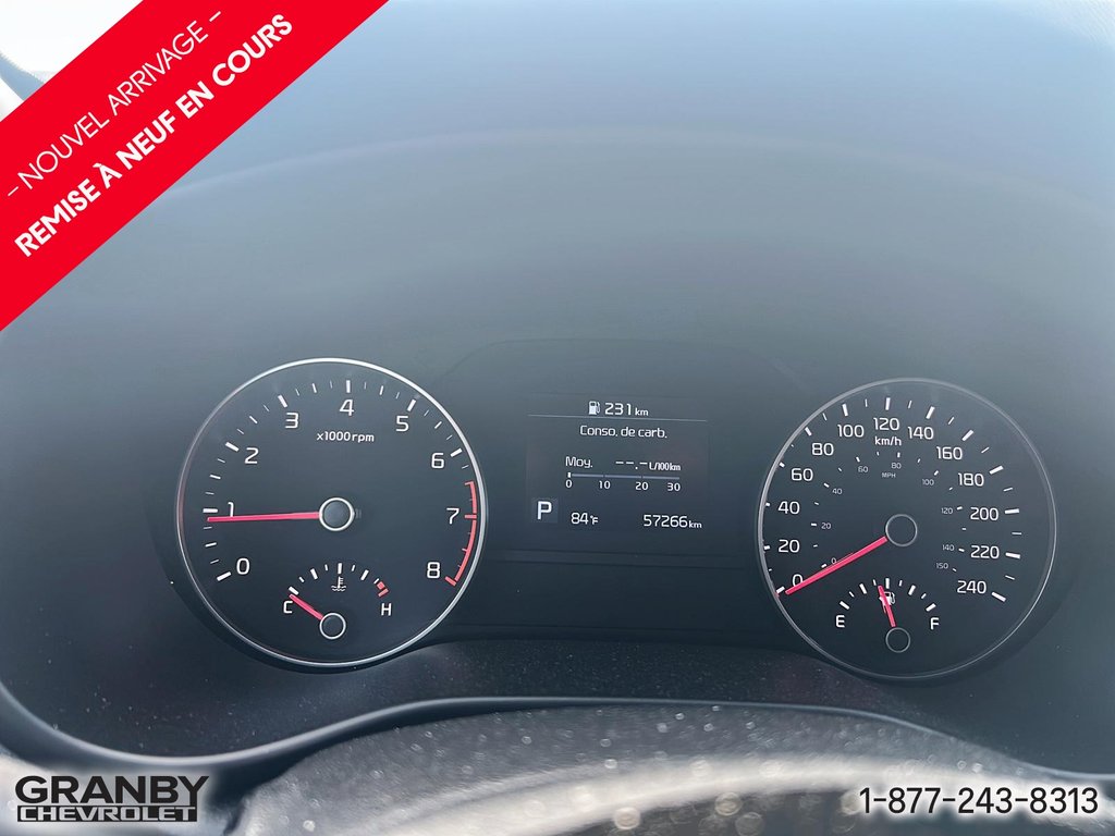2020 Kia Sportage in Granby, Quebec - 12 - w1024h768px